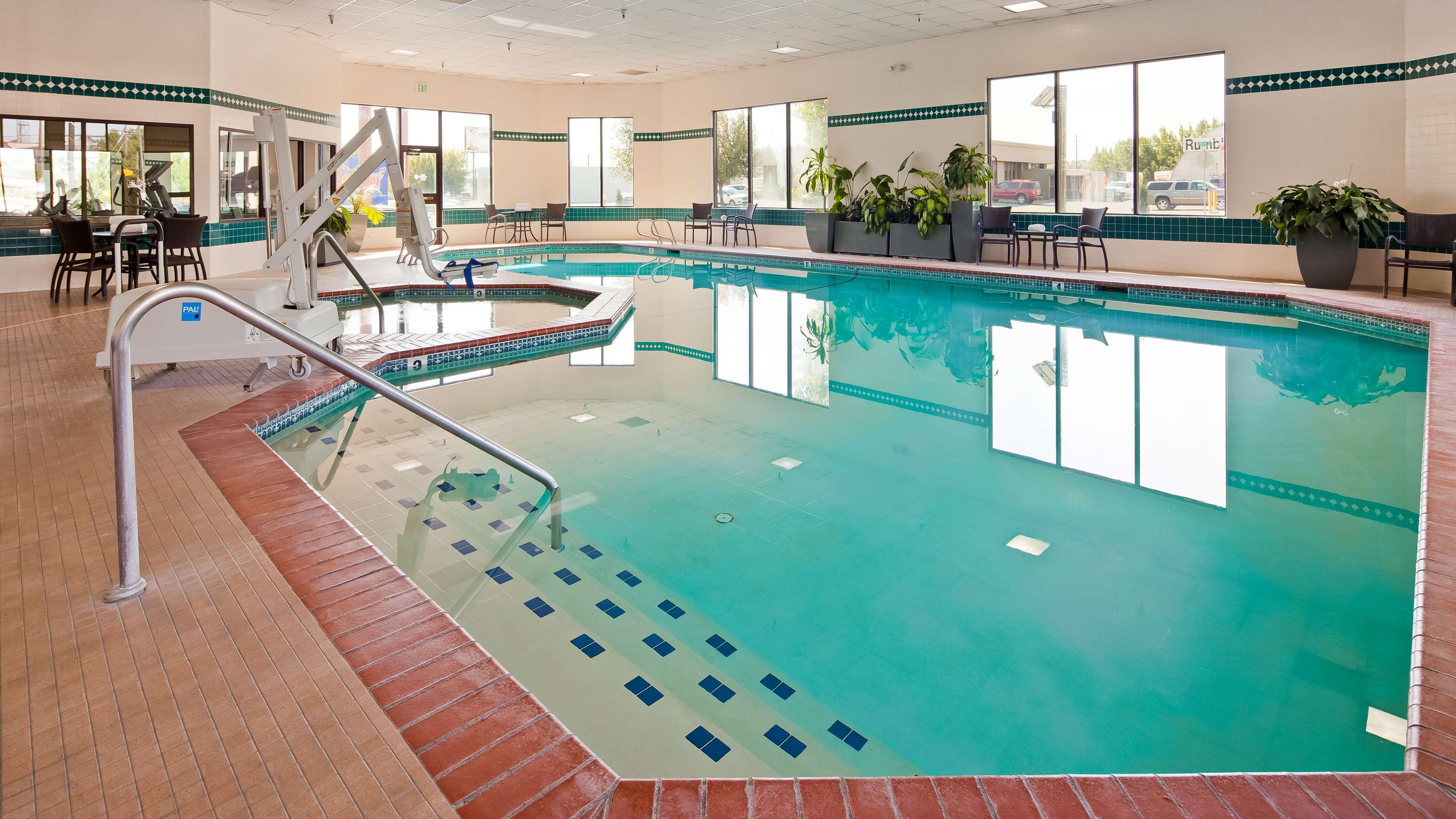 Best Western Plus Cottontree Inn Idaho Falls Extérieur photo